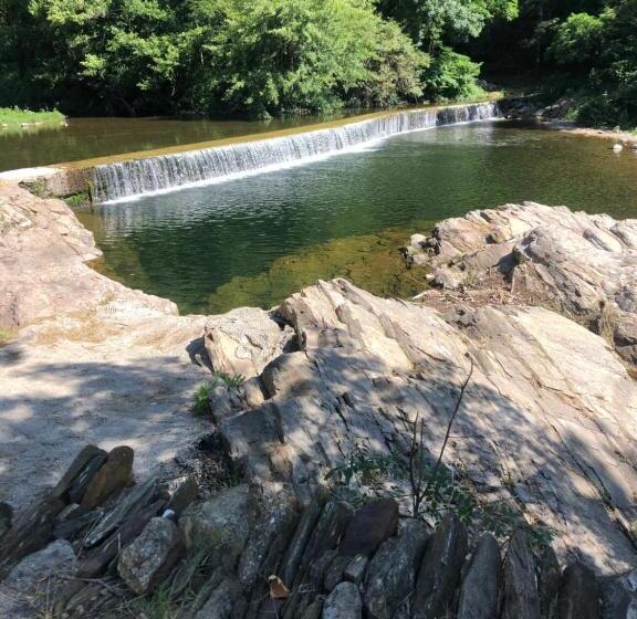 膳宿费 Mas La Tabatière