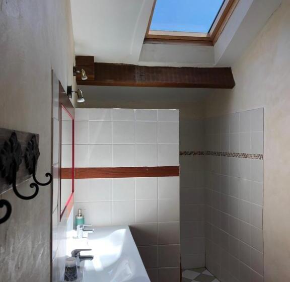 膳宿费 Mas La Tabatière