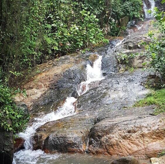 Pensão Nua Tone Resort & Cafe