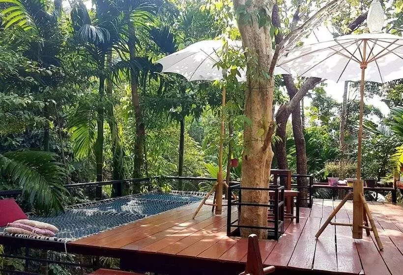 Majatalo Nua Tone Resort & Cafe