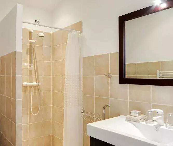 Majatalo Villa Les Lucioles  Chambre D Hôtes