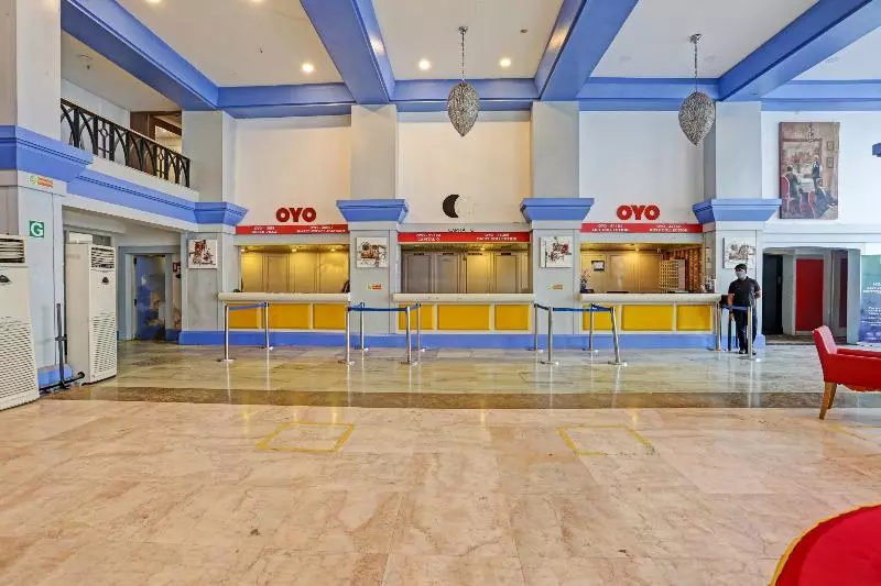 Royal Palms Hotel By Oyo Rooms