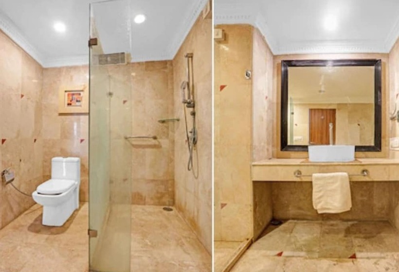 Royal Palms Hotel By Oyo Rooms