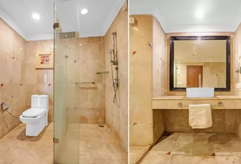 Royal Palms Hotel By Oyo Rooms