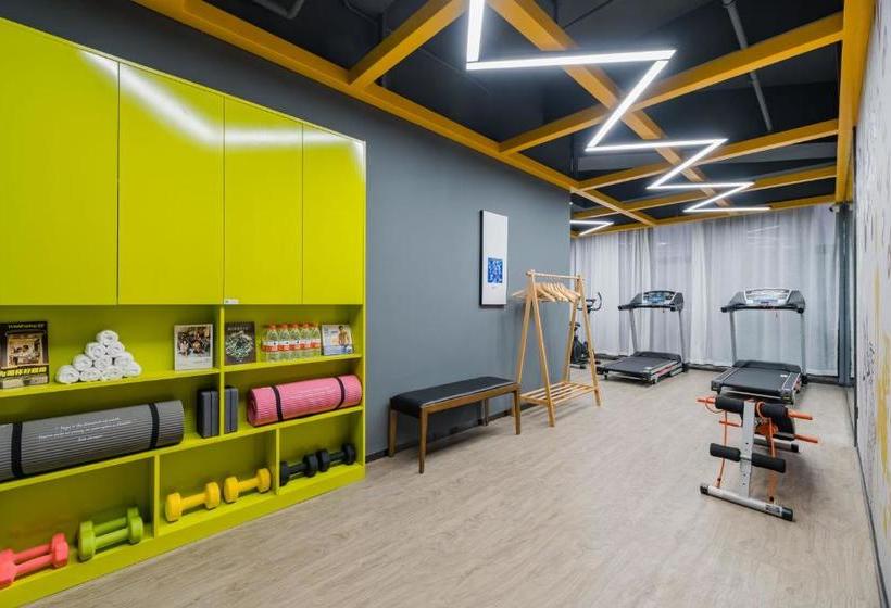 Hotel Atour （binhu Exhibition Center, Hefei South Railway Station）