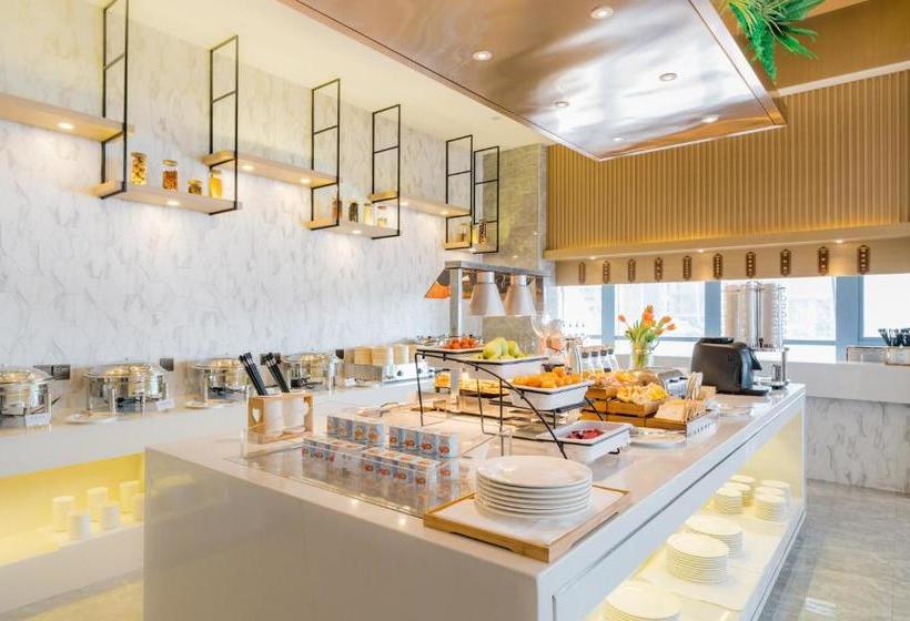 Hotel Atour （binhu Exhibition Center, Hefei South Railway Station）