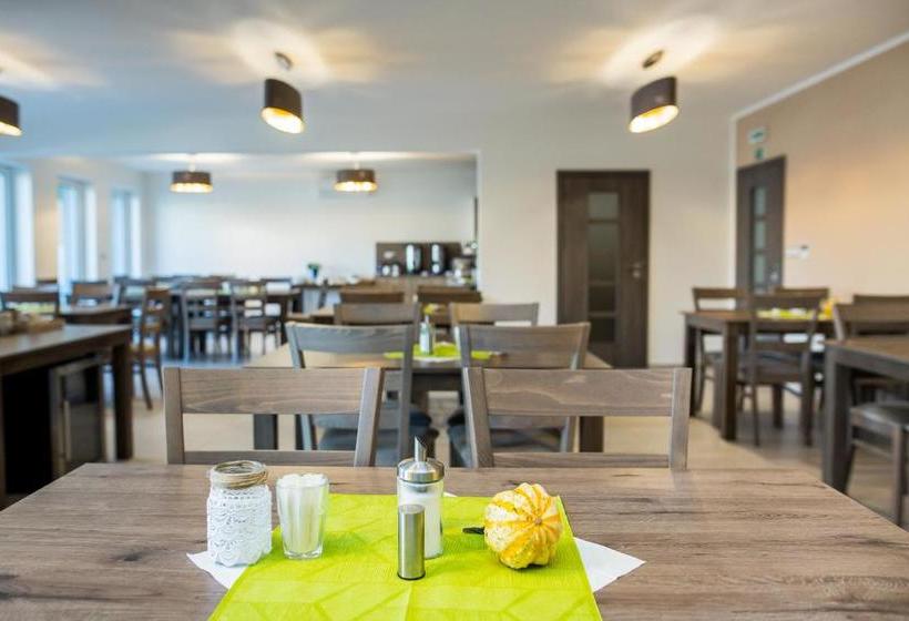 پانسیون Penzion čáp