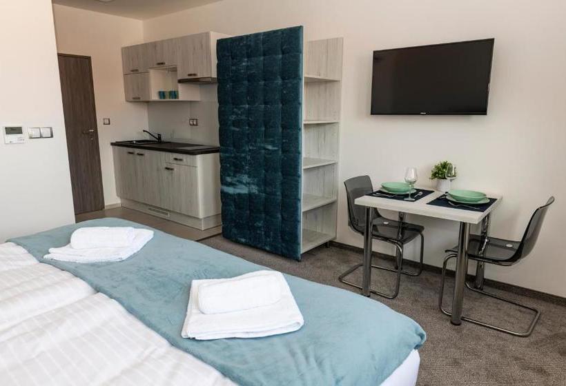 پانسیون Penzion čáp