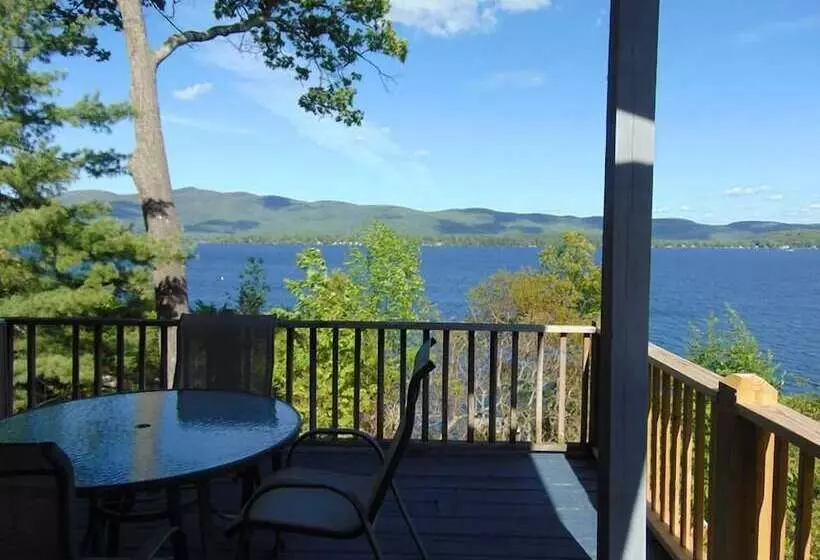 Depe Dene Lakeside Resort