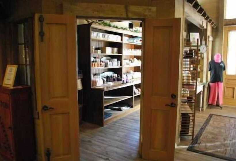 Double Eagle Resort And Spa