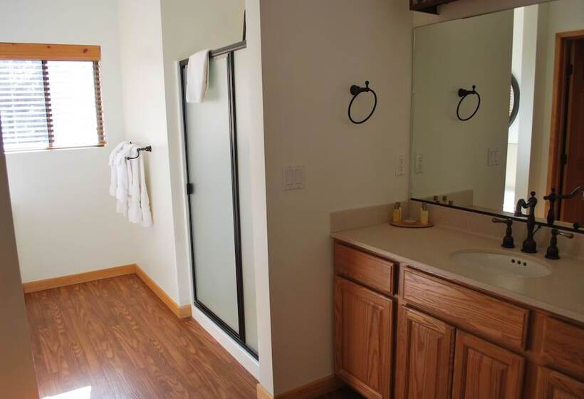 Double Eagle Resort And Spa