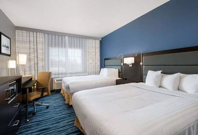 בית מלון כפרי 1550  Sfo Airport West