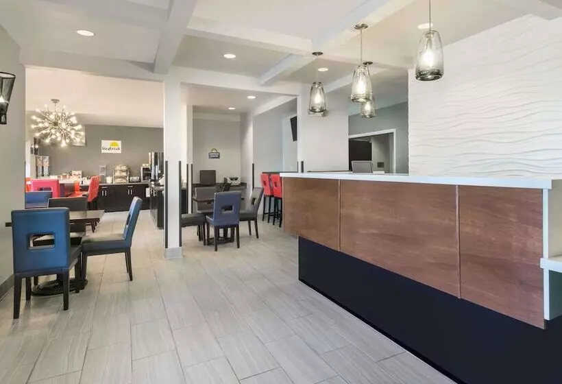 בית מלון כפרי 1550  Sfo Airport West