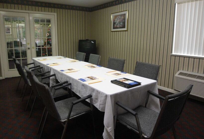 Hotel Americas Best Value Inn And Suites Houston/northwest Brookhollow