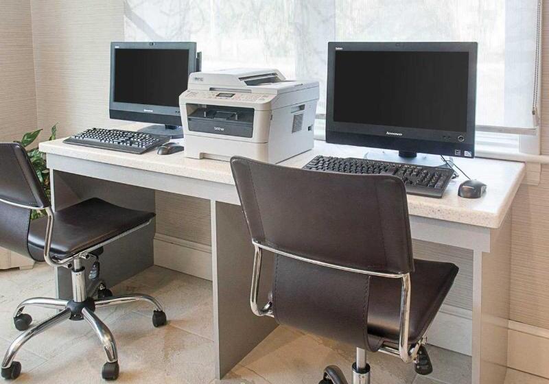 فندق Comfort Inn Williamsburg Gateway