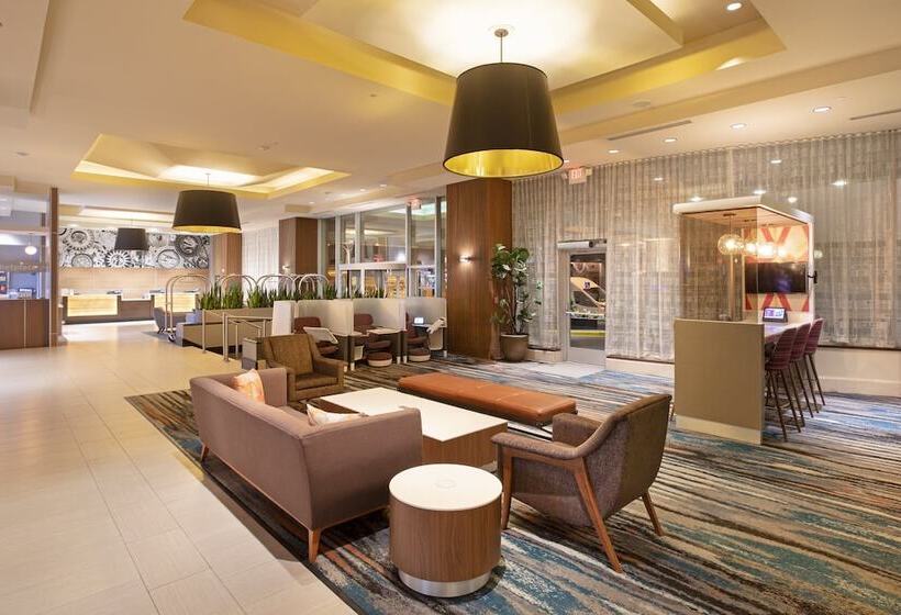 فندق Crowne Plaza Kansas City Downtown, An Ihg