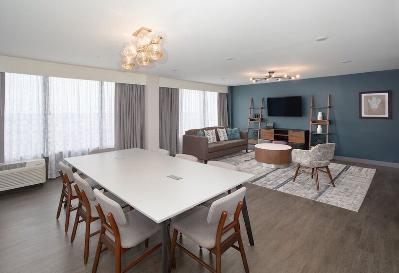 فندق Crowne Plaza Kansas City Downtown, An Ihg