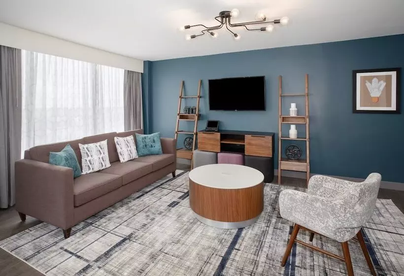 هتل Crowne Plaza Kansas City Downtown, An Ihg