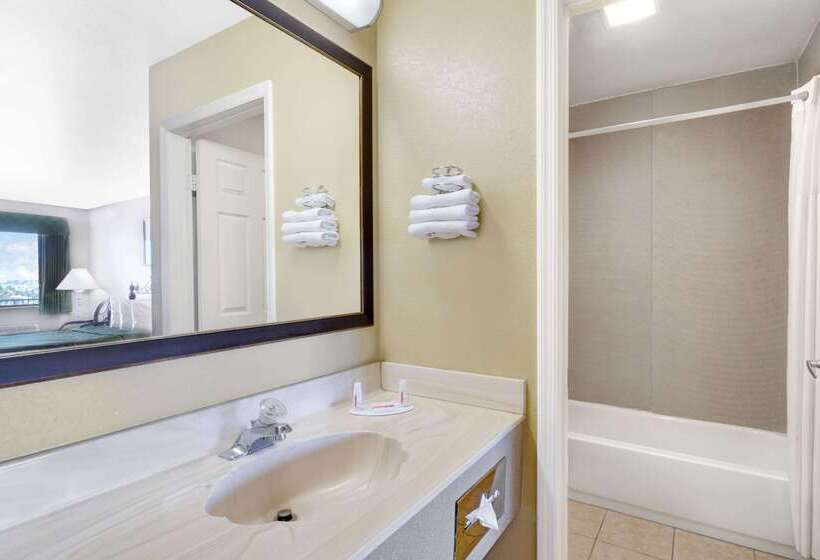 فندق Days Inn By Wyndham Kingman East