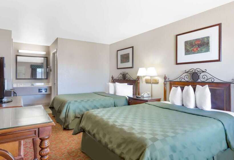 فندق Days Inn By Wyndham Kingman East