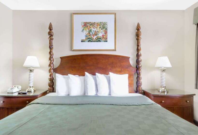 فندق Days Inn By Wyndham Kingman East