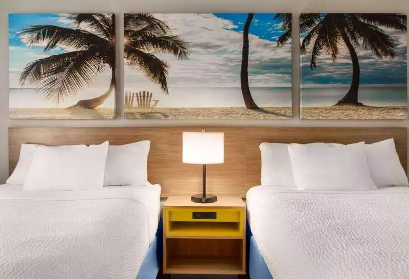 فندق Days Inn By Wyndham Miami Airport North