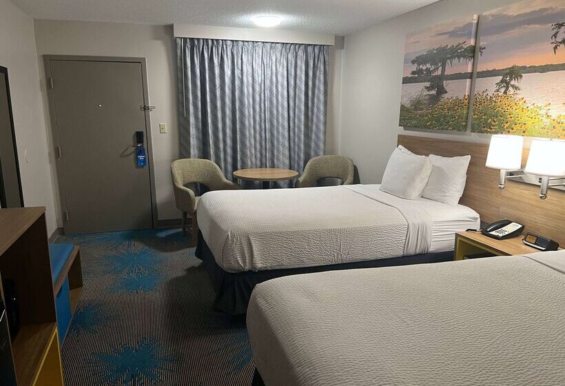 هتل Days Inn By Wyndham Valdosta I 75