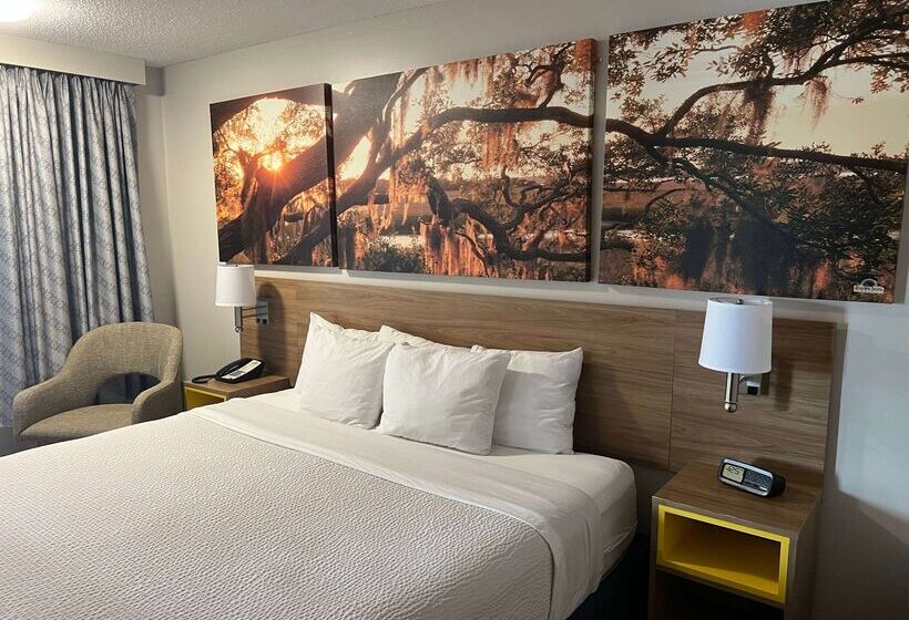 هتل Days Inn By Wyndham Valdosta I 75