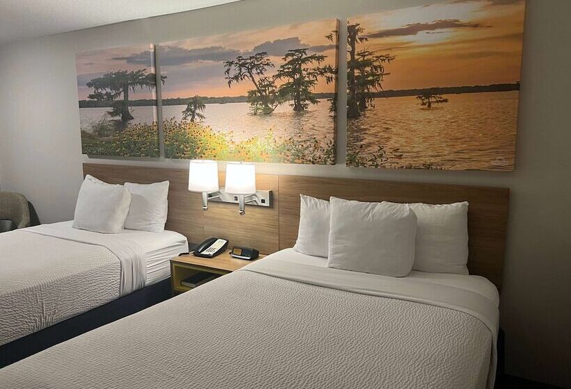 هتل Days Inn By Wyndham Valdosta I 75