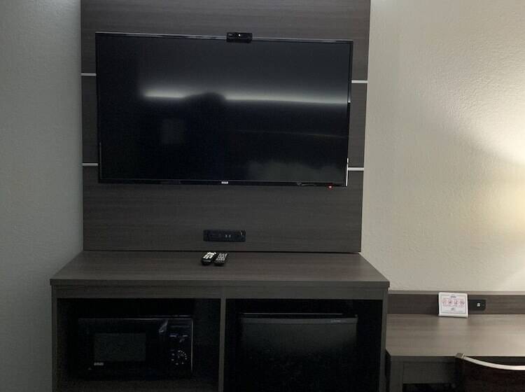 Szálloda Days Inn By Wyndham Wagoner