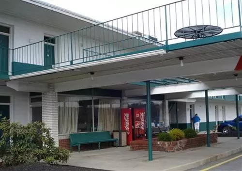 Отель Days Inn Huntingdon