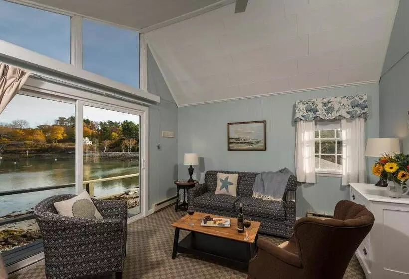 בית מלון כפרי Dockside Guest Quarters