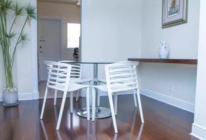 Dorchester Hotel & Suites