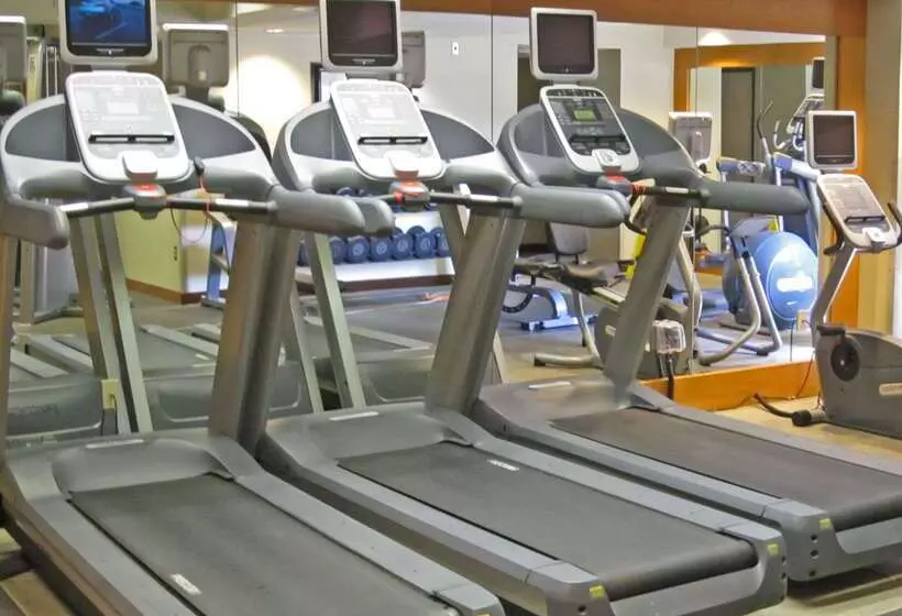 בית מלון כפרי Doubletree By Hilton  San Francisco Airport