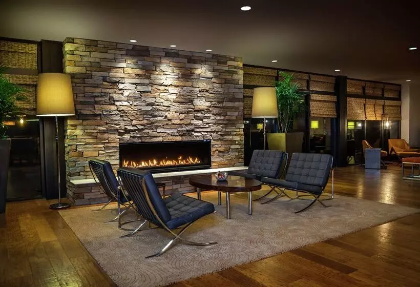 בית מלון כפרי Doubletree By Hilton  San Francisco Airport