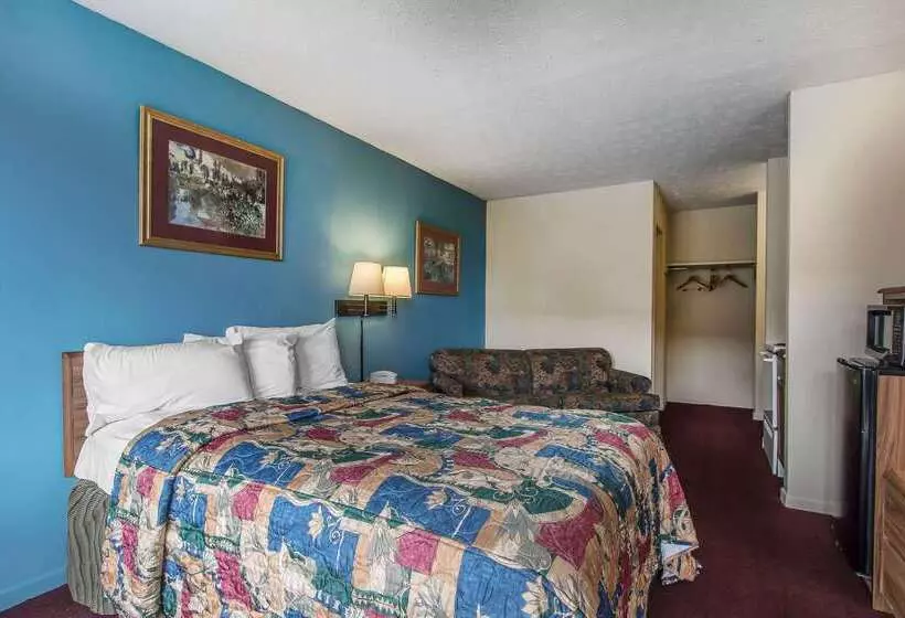 هتل Rodeway Inn Jackson