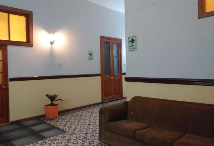 هتل El Monarca Arequipa