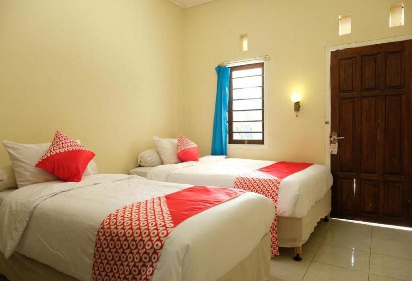 Hotel Oyo 1151 Ww House