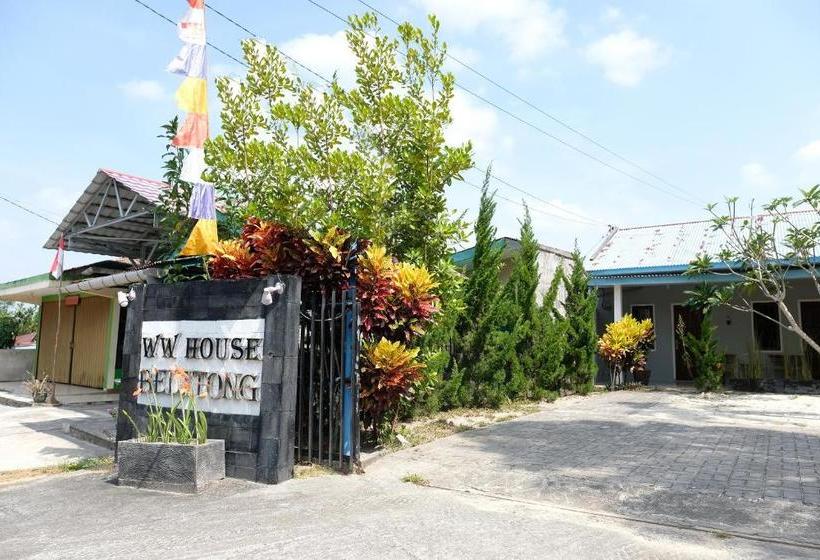 Hotel Oyo 1151 Ww House