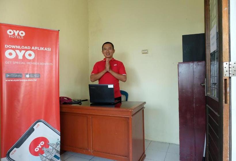 Hotel Oyo 1151 Ww House