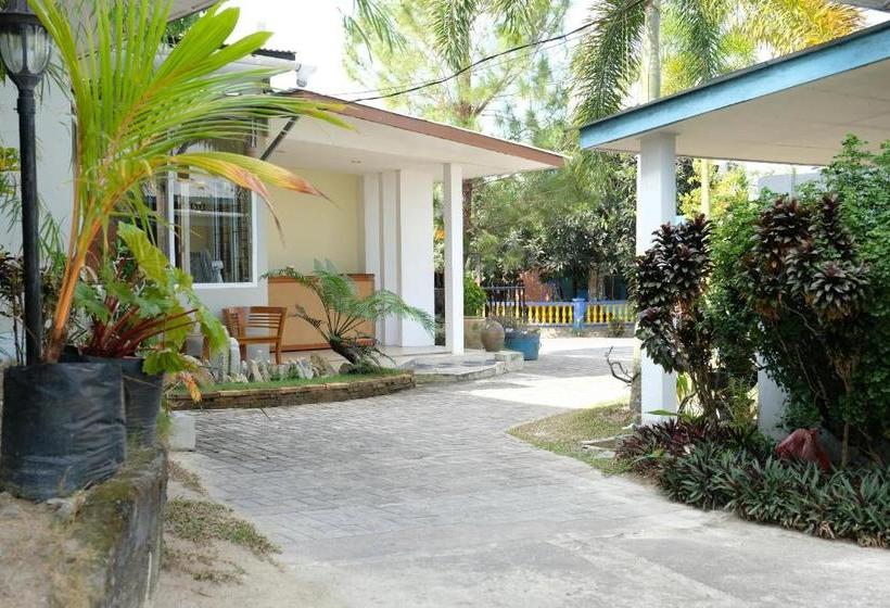 Hotel Oyo 1151 Ww House