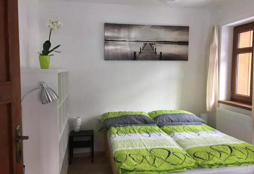 Majatalo Chalupa U Josefa