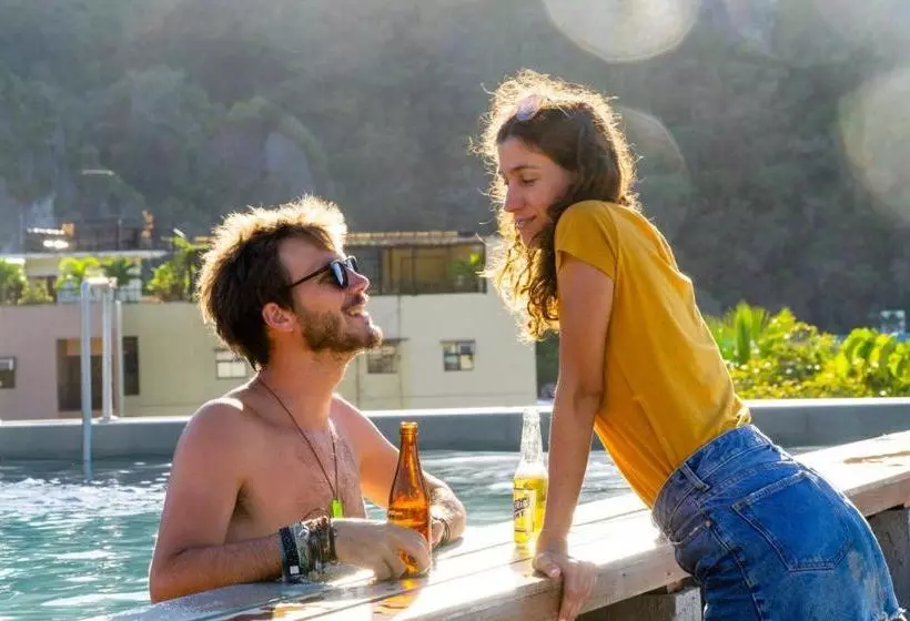 Frendz Hostel El Nido