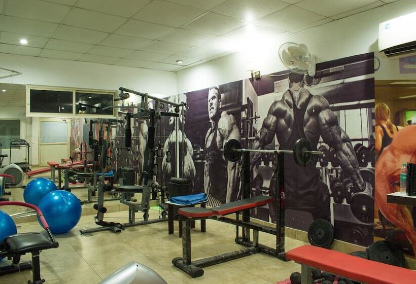 هتل Corbett Condominium Resort