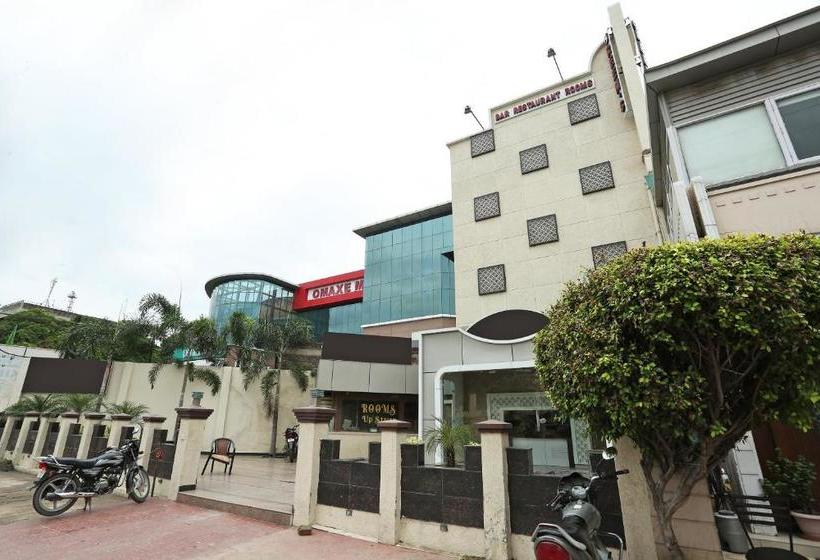 호텔 Oyo 16520 Green S