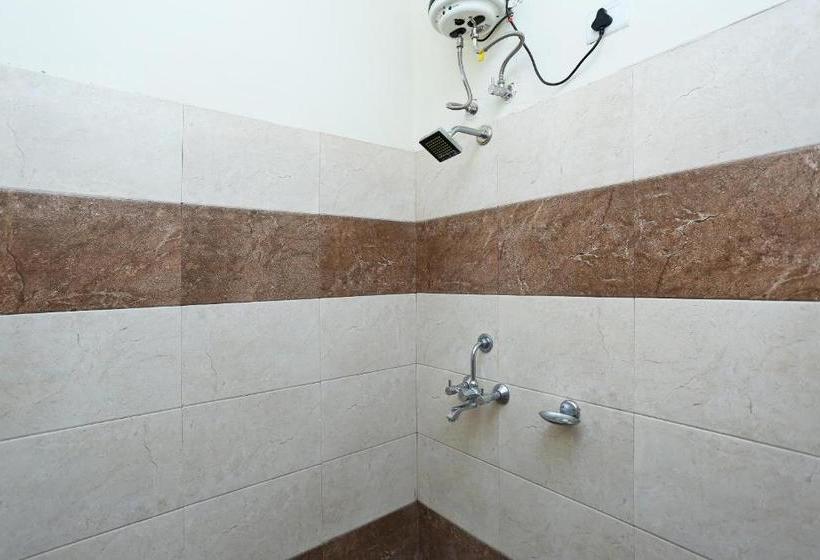 호텔 Oyo 16520 Green S