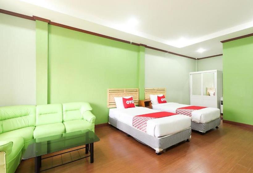 Albergue Oyo 359 Golden Nakara Place