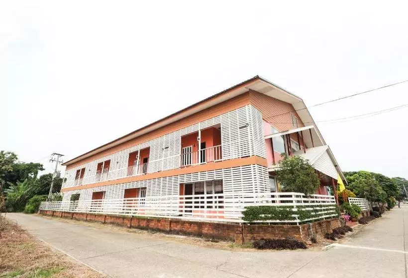 هاستل Oyo 359 Golden Nakara Place