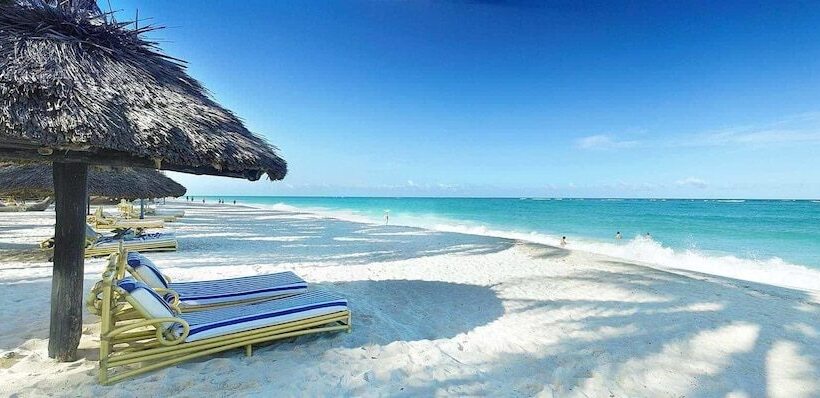 هتل Gloria Beach Lodge