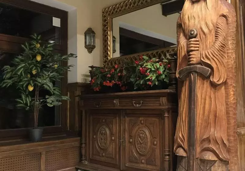 پانسیون Dworek Oliwski